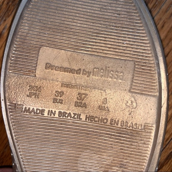 Dreamed by Melissa Gold Perforated Jelly Ballet Flats with Bow size 8 - Picture 4 of 5